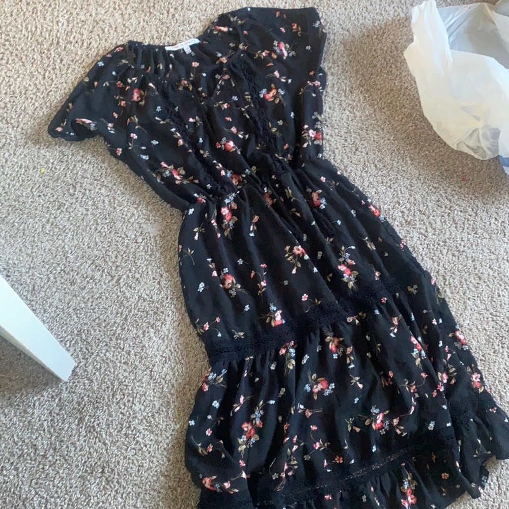 Gorgeous floral dress with cinched waist